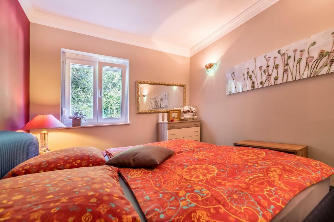 Apartment Pavic Garden Башка Екстер'єр фото